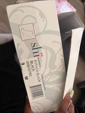 Shoe Box Label